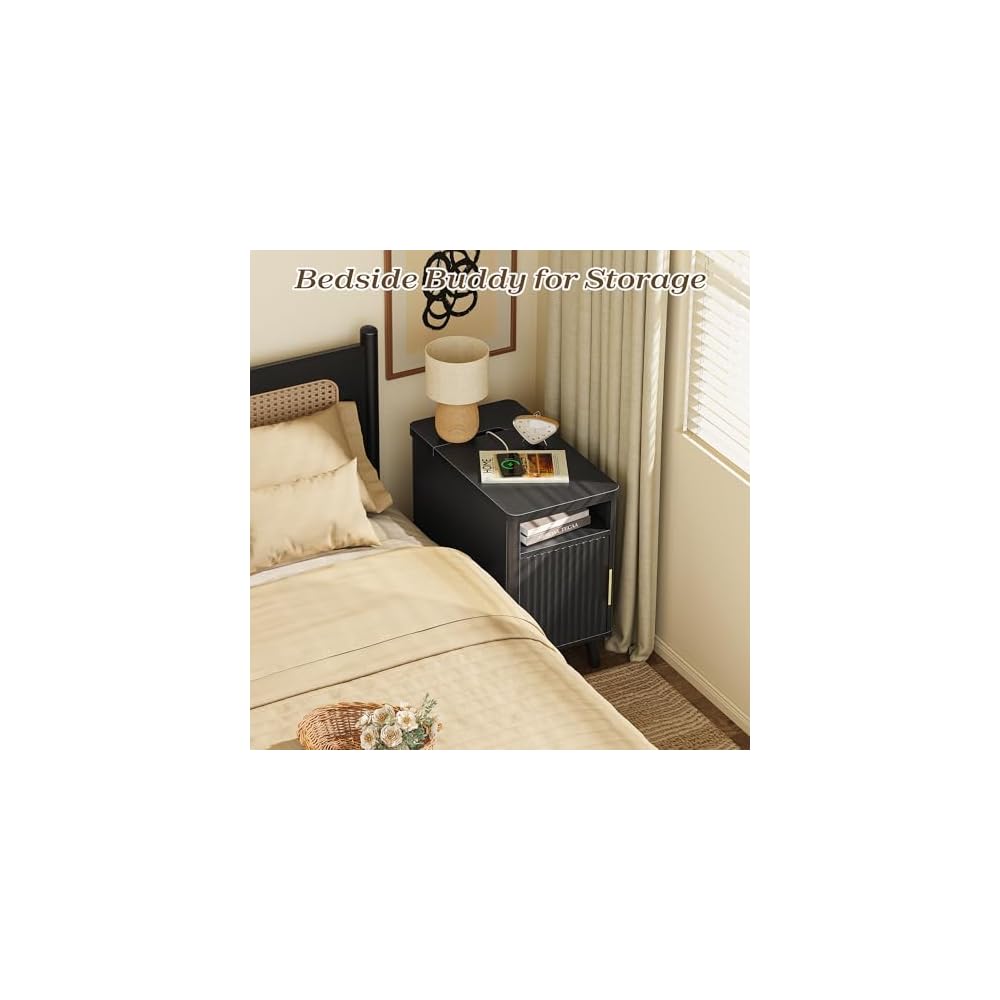Huuger Narrow End Table with Charging Station, USB-C Port